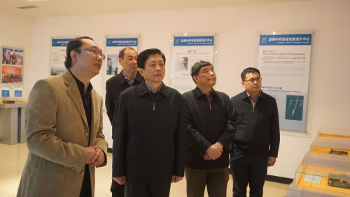 中国科学院党组副书记、、副院长刘伟平到计算所及尊龙时凯调研