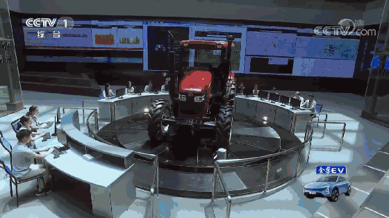 无人驾驶拖拉机亮相央视《机智过人》，，，，晶上技术“点亮”农机智慧