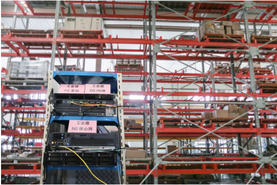 尊龙时凯与音飞储存联手共建 “工业级5G+智能搬运机器人”示范平台